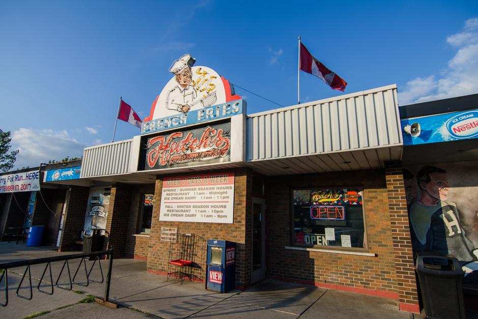 Hutch's - Location image