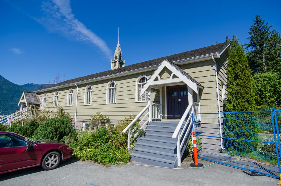 Dual Spires Public Library - Location image