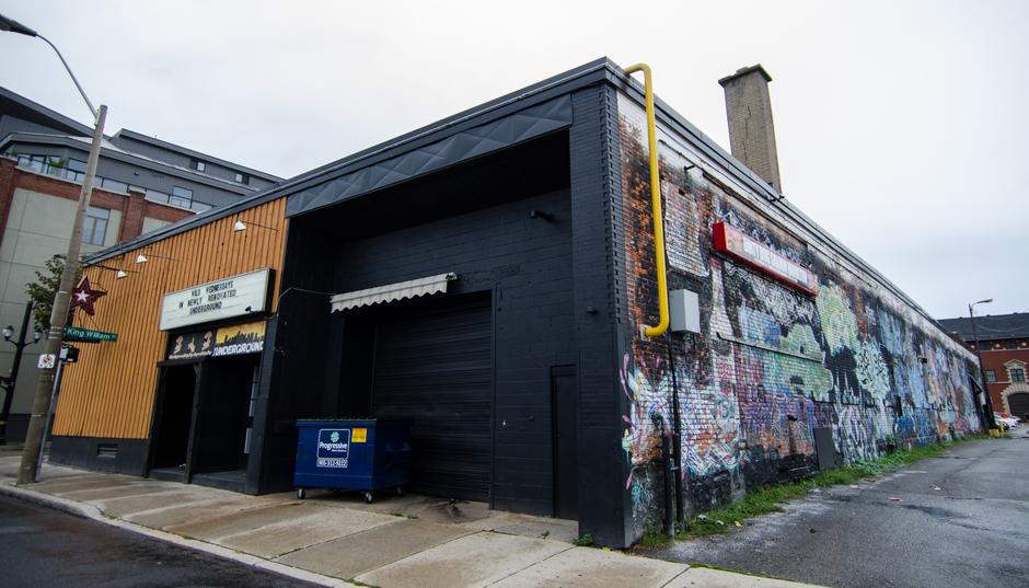 Red Mist Interview - Location image