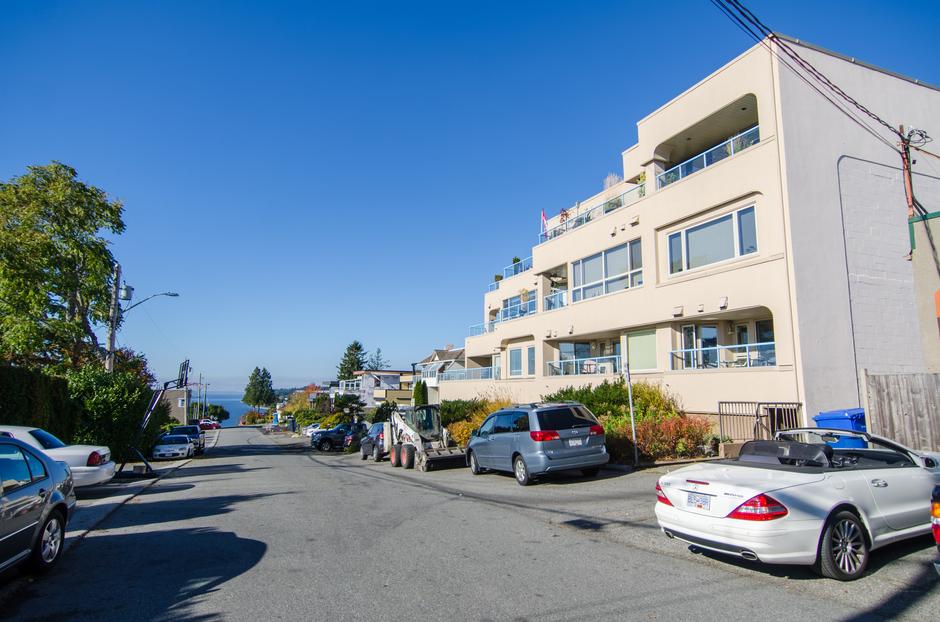 Near Coffee Shop - Location image