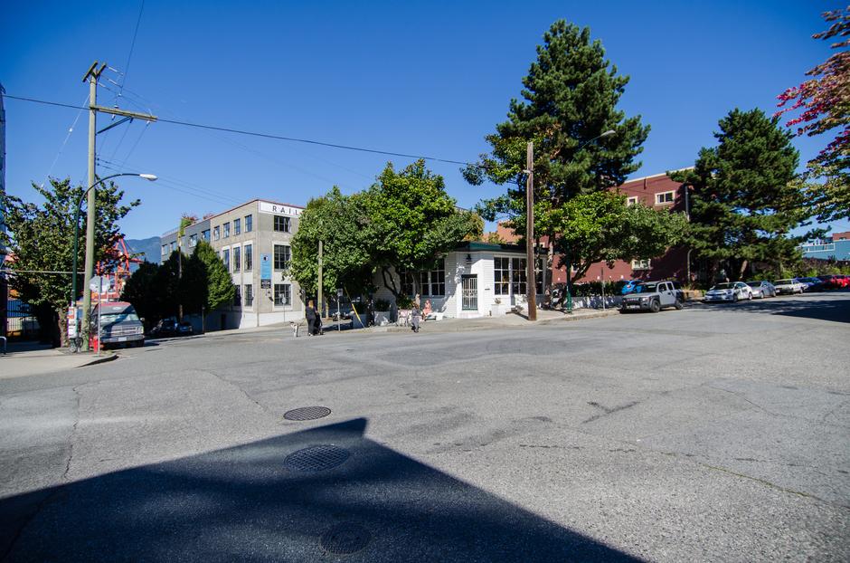 Glades Street Corner - Location image