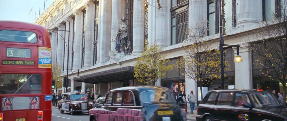 Love Actually - Image 3