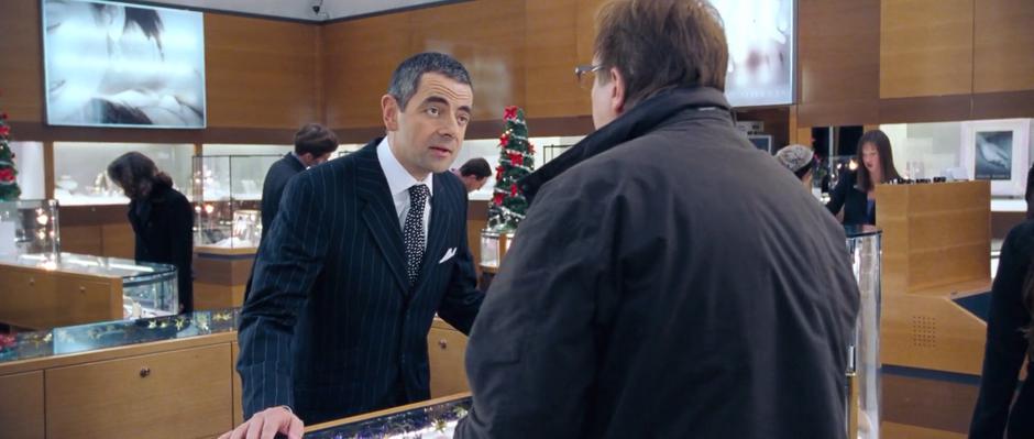 Love Actually - Image 6