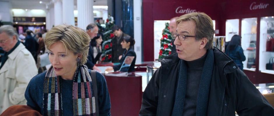 Love Actually - Image 7