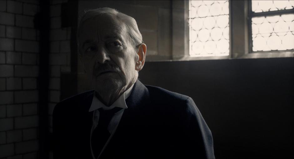 Darkest Hour - Image 7