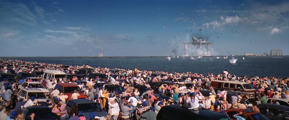 Contact - Image 4