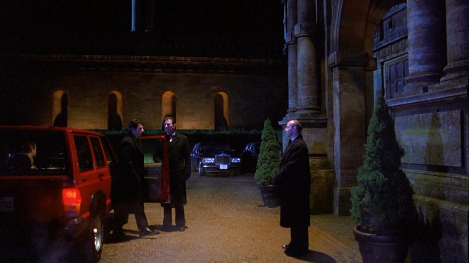 Eyes Wide Shut - Image 4