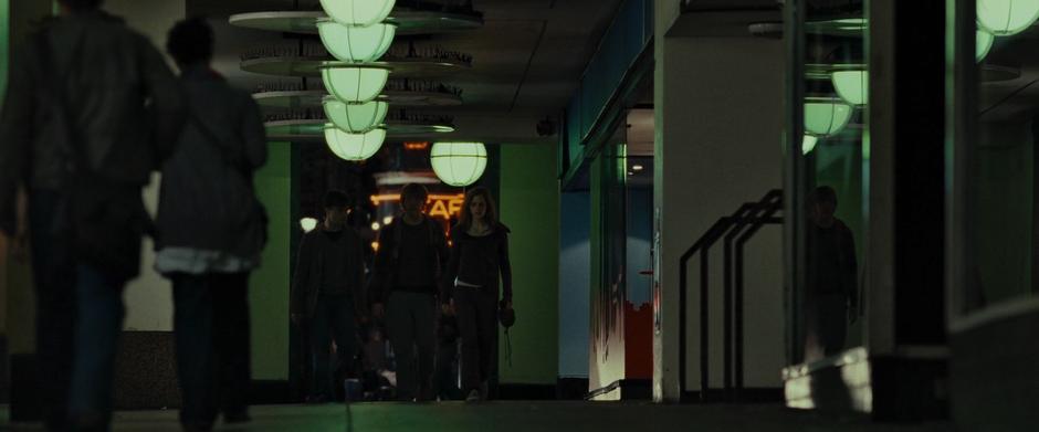 Harry Potter and the Deathly Hallows: Part 1 - Image 5