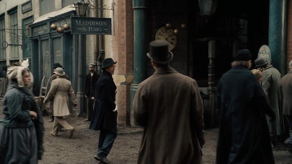 Sherlock Holmes - Image 5