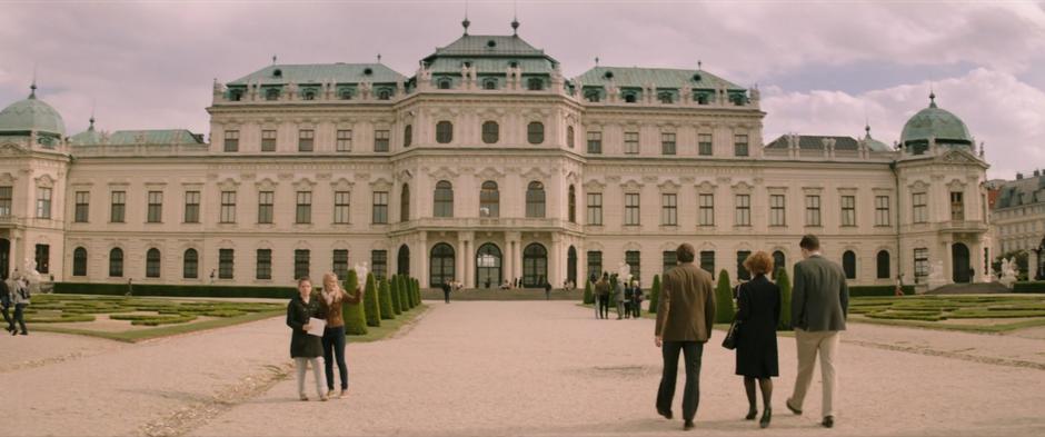 Woman in Gold - Image 3