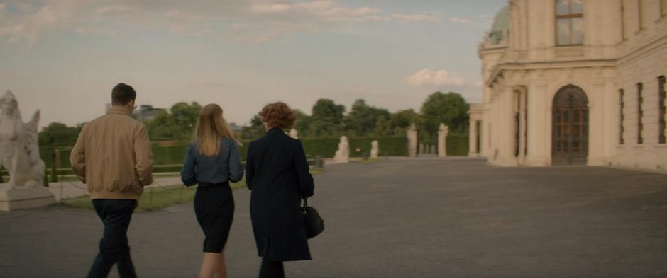 Woman in Gold - Image 4