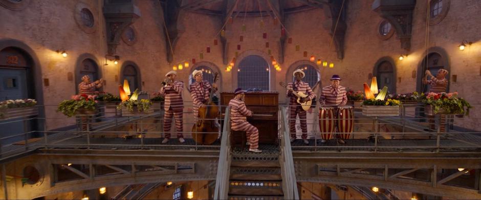 Paddington 2 - Image 10