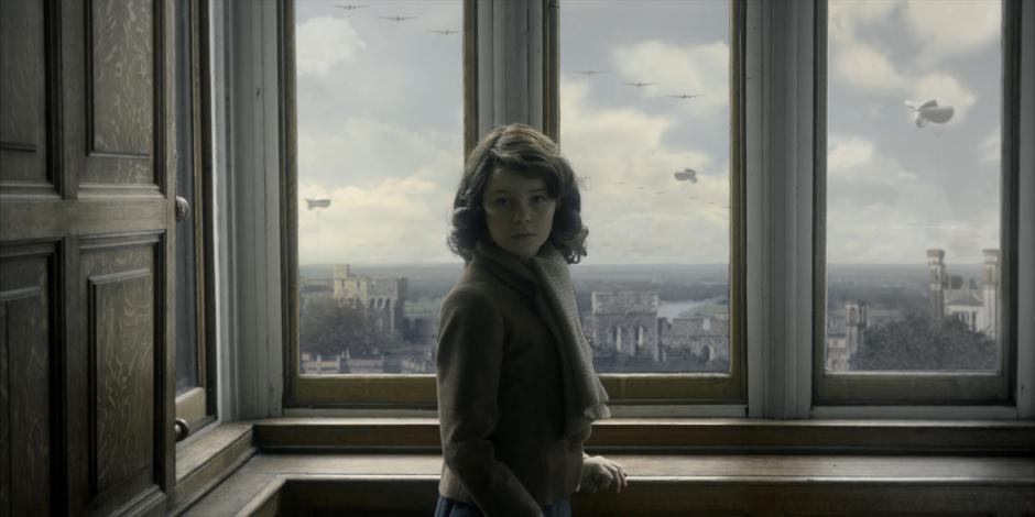 The Crown - Image 3