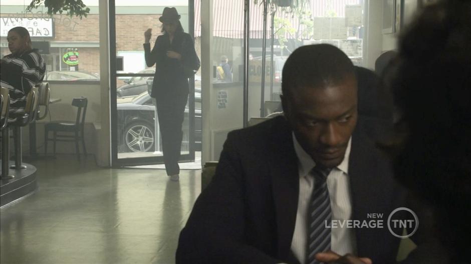 Leverage - Image 3