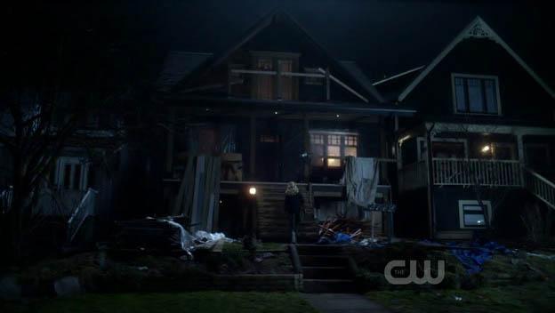 Life Unexpected - Image 3