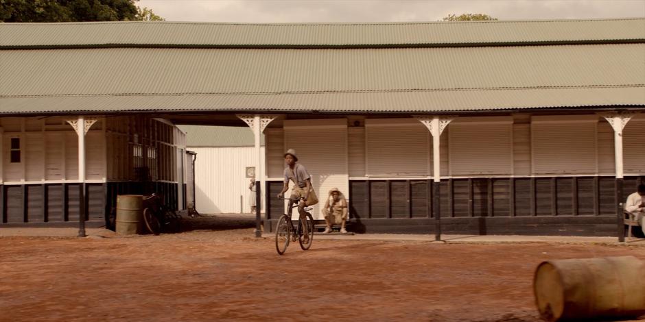 The Crown - Image 3