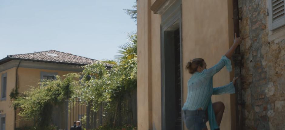 Killing Eve - Image 2