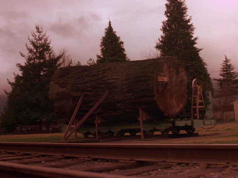 Twin Peaks - Image 2