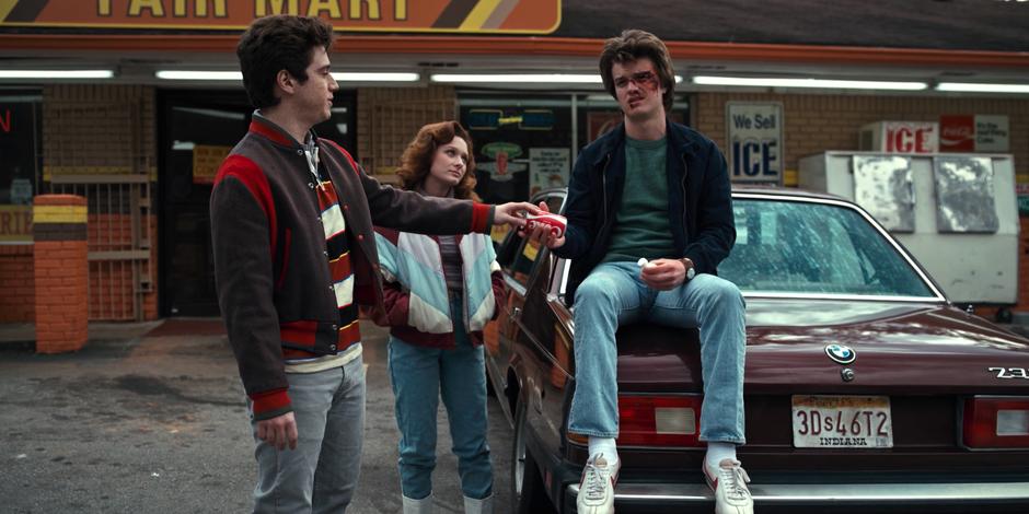 Stranger Things - Image 2