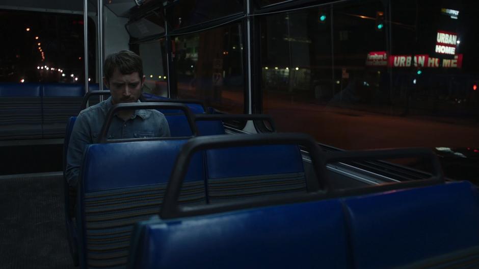 Dirk Gently's Holistic Detective Agency - Image 2
