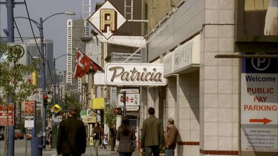 Fringe - Image 3