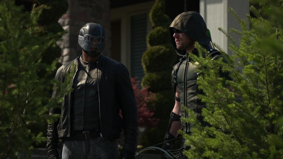 Arrow - Image 3