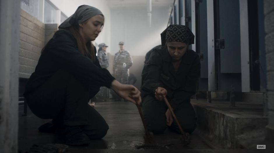 Killing Eve - Image 4