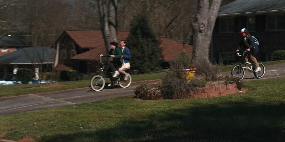 Stranger Things - Image 3
