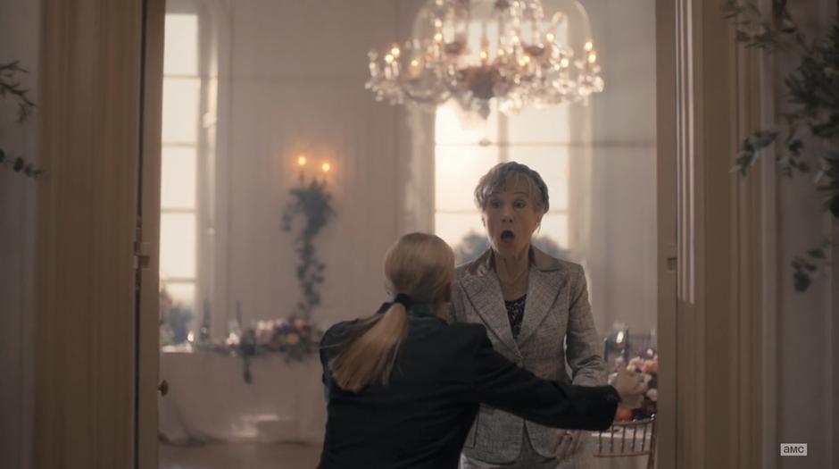 Killing Eve - Image 8
