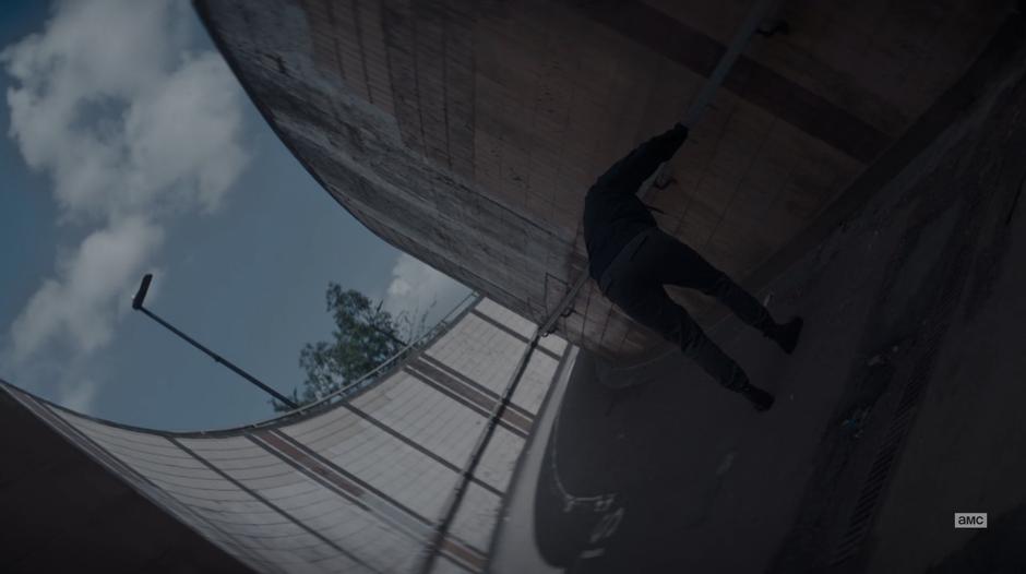 Killing Eve - Image 3